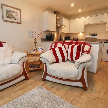 Ferienwohnung Cadliam Whitby Exterior foto