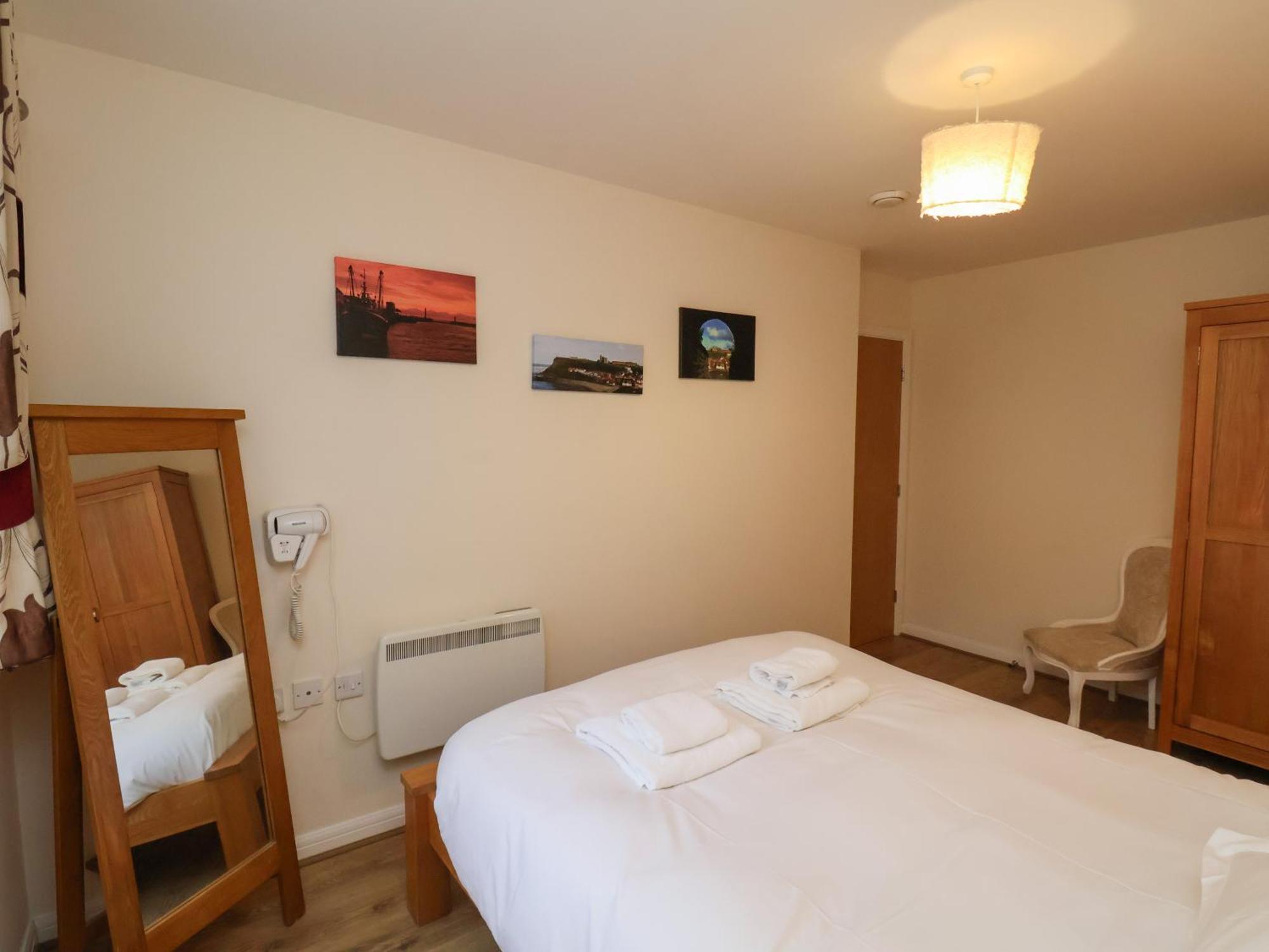 Ferienwohnung Cadliam Whitby Exterior foto